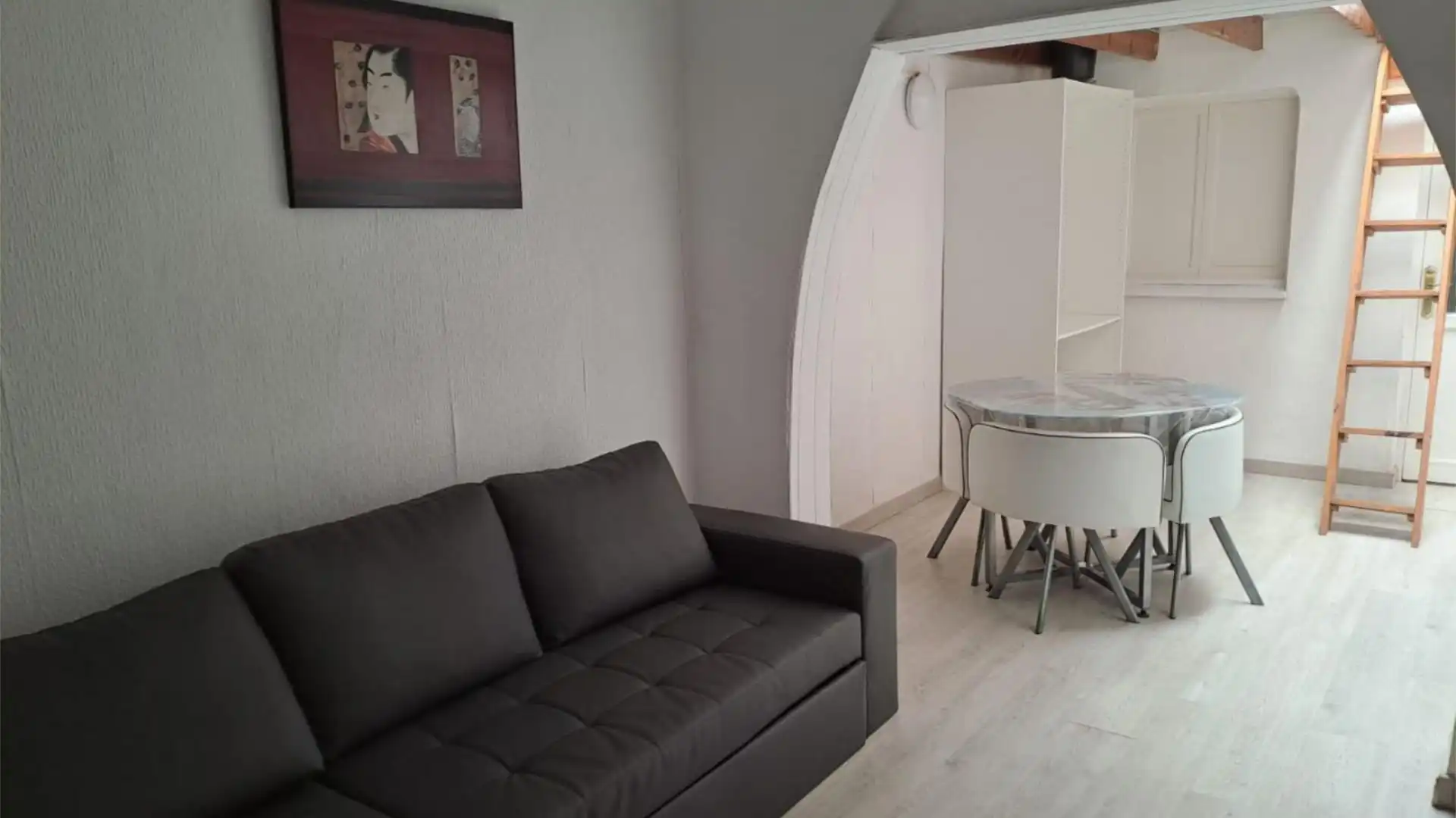 Casa adosada en  Calle Pintor Jose Aguiar 29B - Foto 1