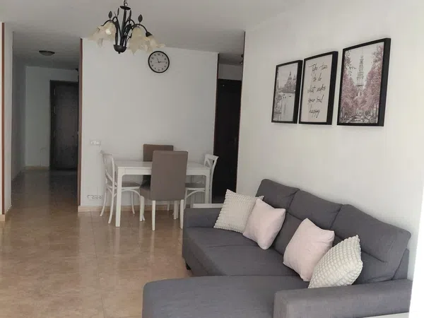 Piso en calle Jovellanos, 6