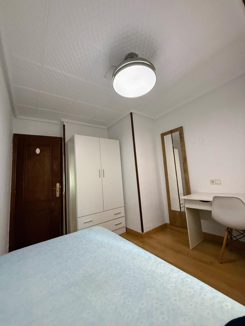 Piso en  Calle Corregidor Pueyo 2 - Foto 8