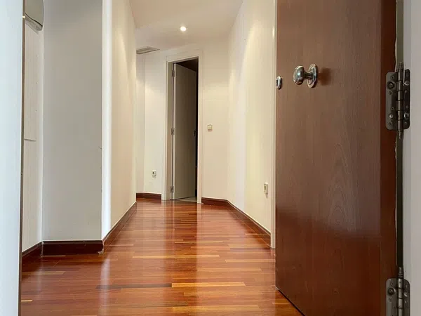 Piso en calle de Carlos Maurrás, 7