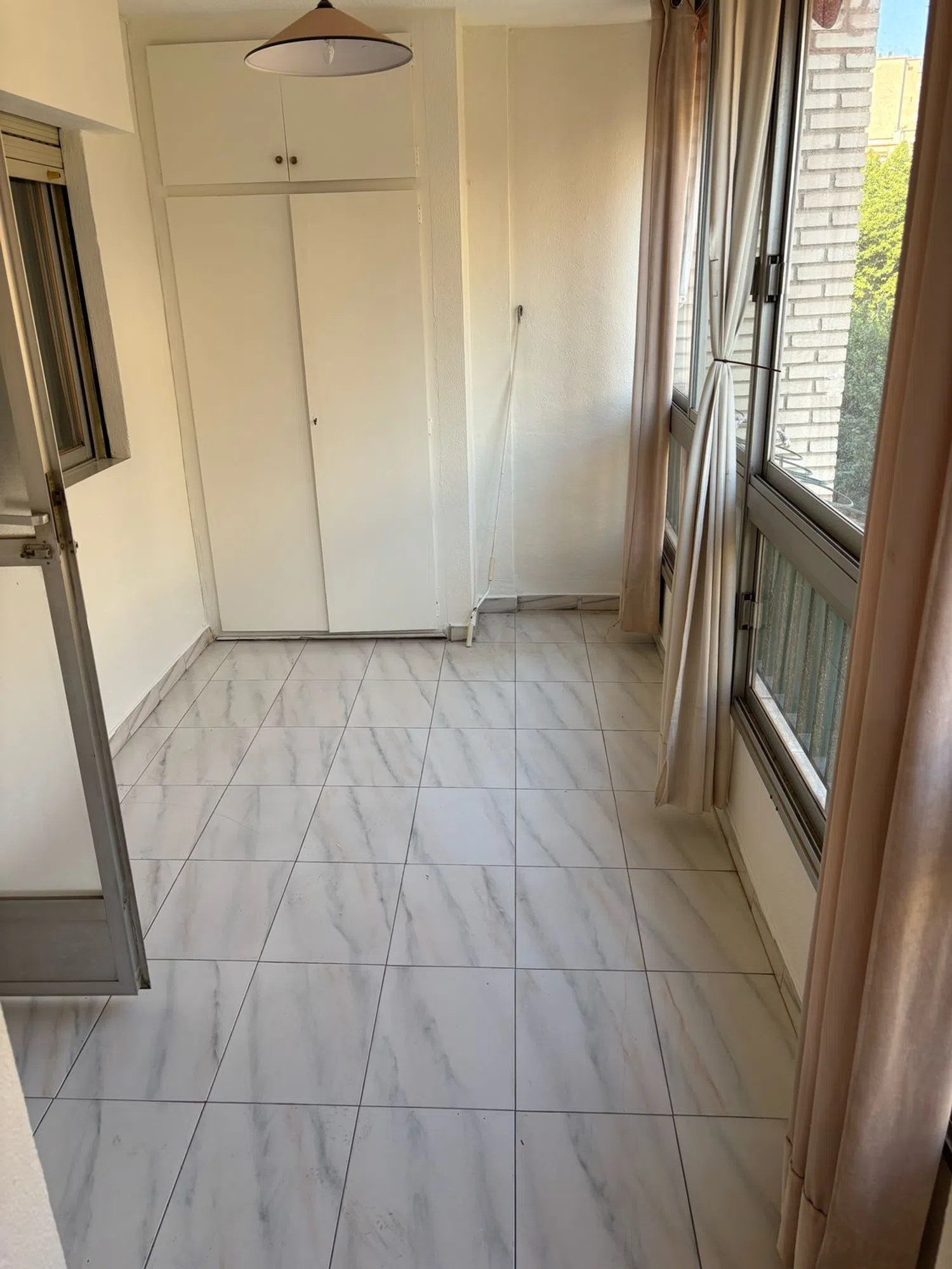 Piso en calle Jerónimo de Roda, 1 - Foto 8