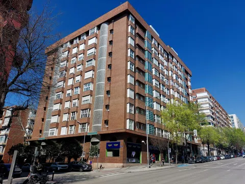 Piso en calle del Doctor Esquerdo, 102 - Foto 1