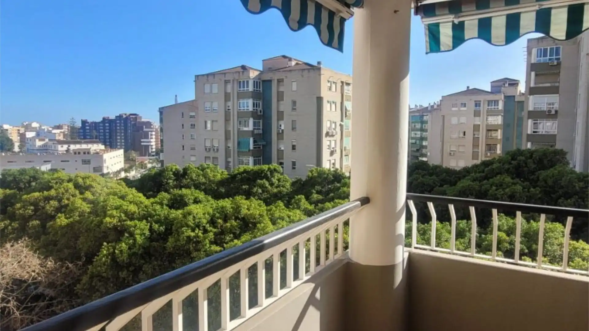 Piso en  Calle José Iturbi 4 - Foto 3