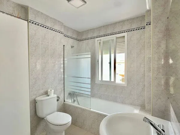 Chalet adosado en Calle Villas del este, 42 - Foto 8