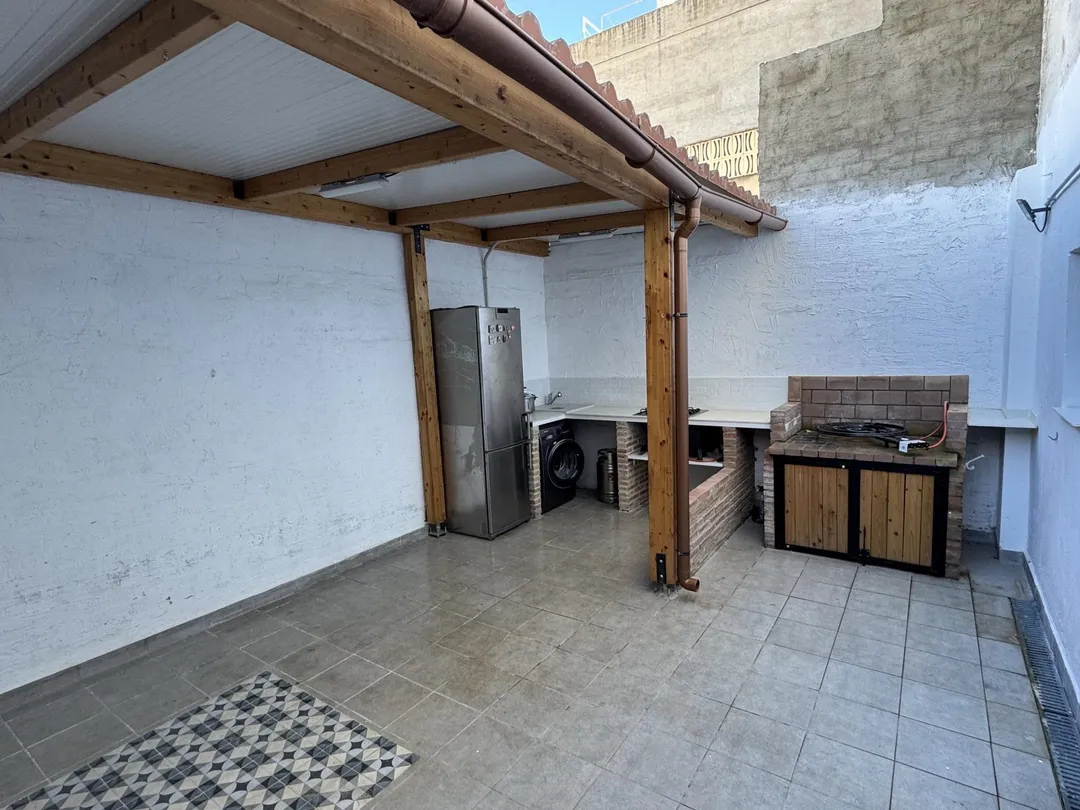 Planta baja en  Carrer Alfara del Patriarca 1 - Foto 1