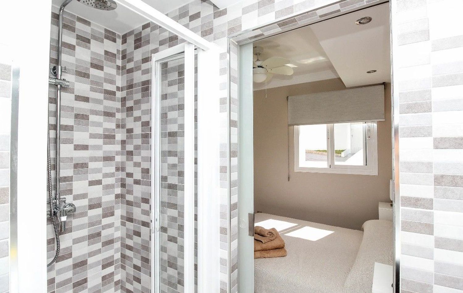 Chalet adosado en avenida Yunquera, 6145 - Foto 12