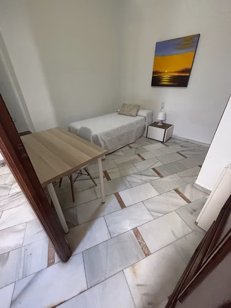 Piso en  Calle Diario de Córdoba 14 - Foto 8