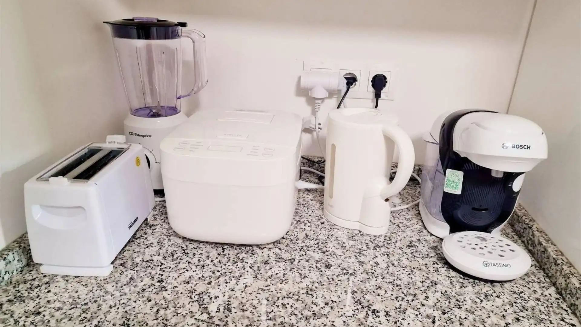 Piso en  Calle Rafael Quintana Rosado 57 - Foto 8