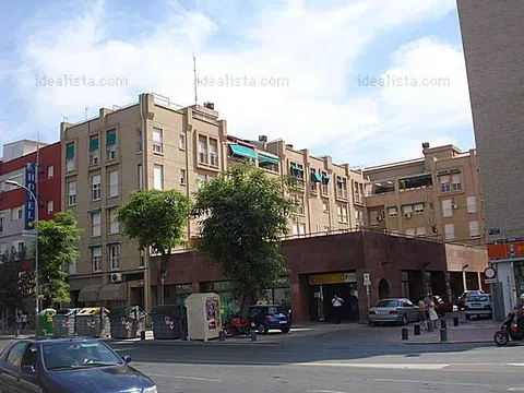 Piso en ronda norte, 20