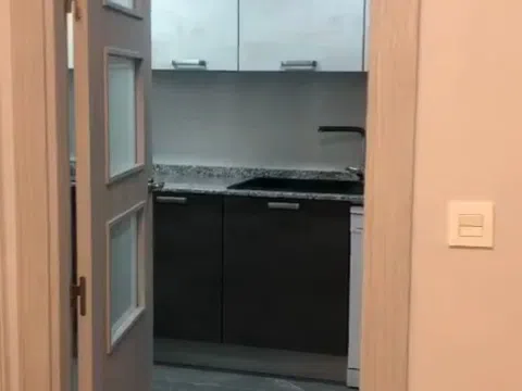 Piso en plaza Félix Huarte, 3 - Foto 2