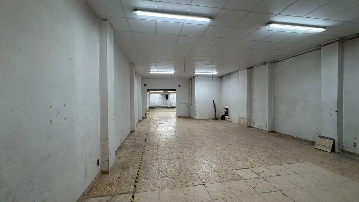 Local comercial en  Carrer de la Cooperativa - Foto 5