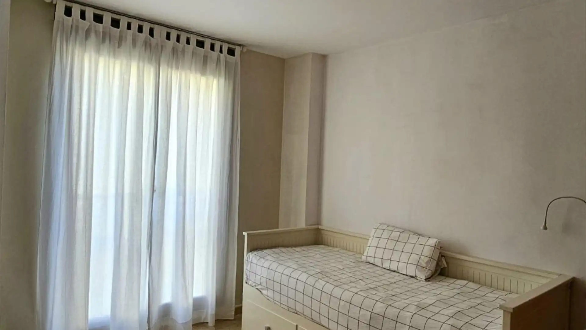 Piso en  Calle Cristóbal Colon 5 - Foto 19