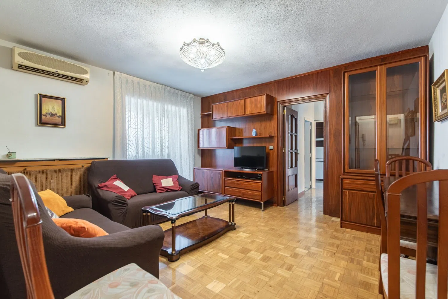 Piso en calle del Camino de los Vinateros, 170 - Foto 1