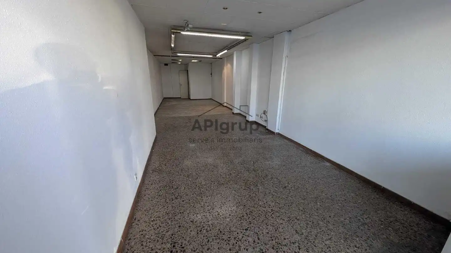Local comercial en Sabadell - Foto 12