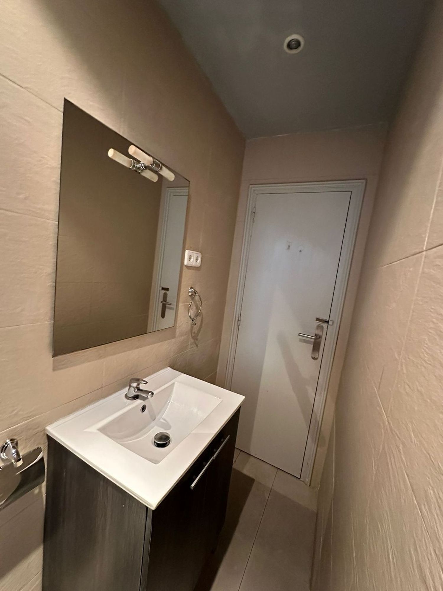 Piso en calle de Josep Sangenís, 50 - Foto 17