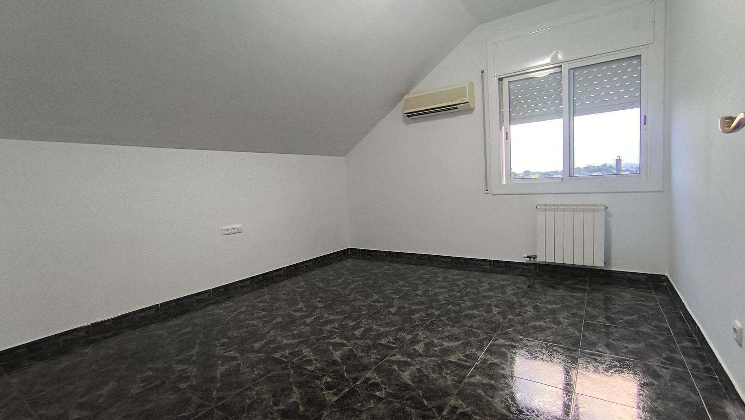 Casa o chalet independiente en Calle de Víctor Català, 44 - Foto 8