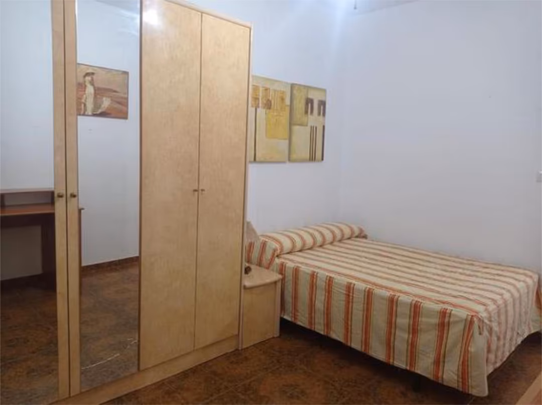 Piso en Ciudad Jardín - Foto 4