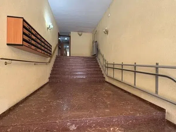 Piso en Avenida de Peris i Valero, 46006, Mont-Olivet - Foto 2