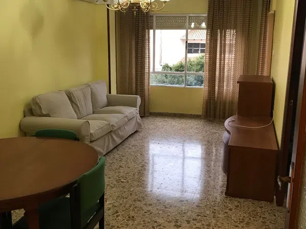 Piso en Plaza Pintor Inocencio Medina Vera, 3, Vista Alegre - Foto 3