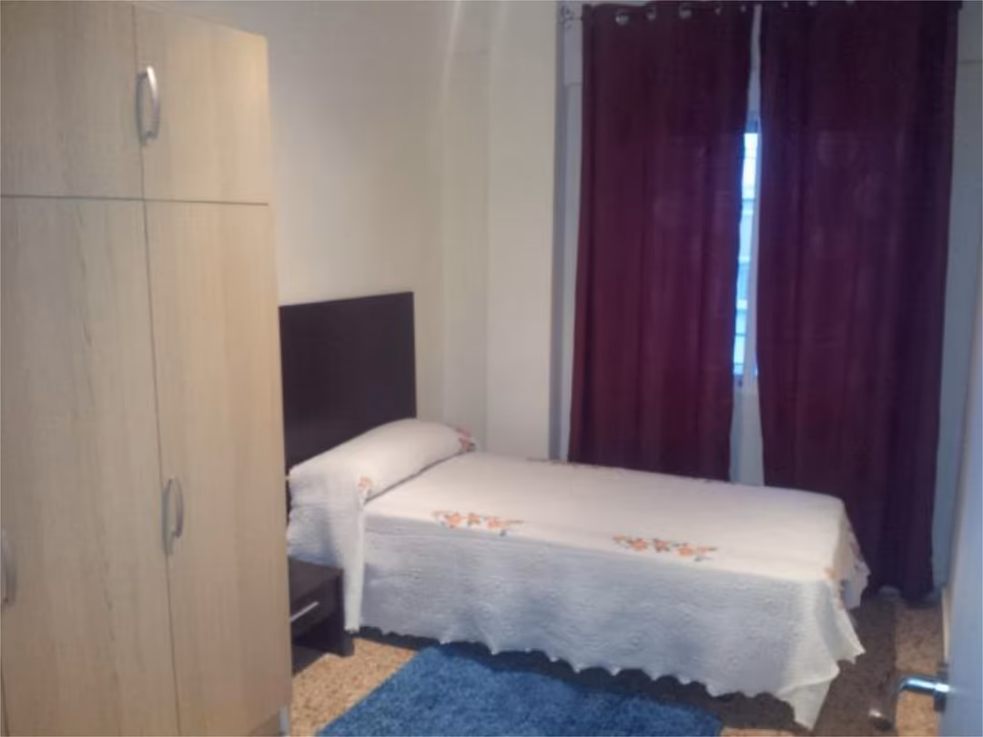 Piso en  Carrer del Duc de Gaeta 28 - Foto 6