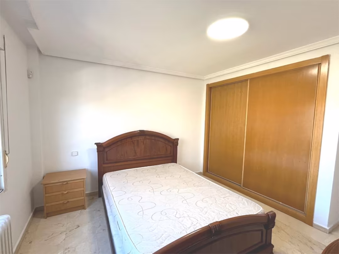 Piso en  Calle de Domingo de Alboraya 8 - Foto 3