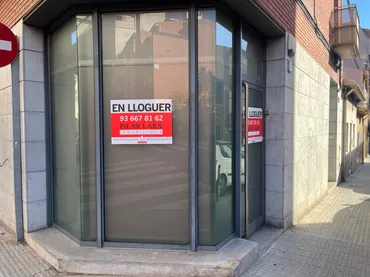 Local comercial en Mollet del Vallès - Foto 2