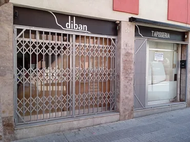 Local comercial en  Avinguda de la Torre Blanca 58 - Foto 3