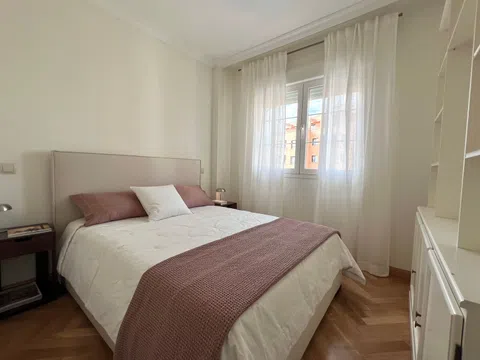 Piso en avenida de Isabel de Valois, 28