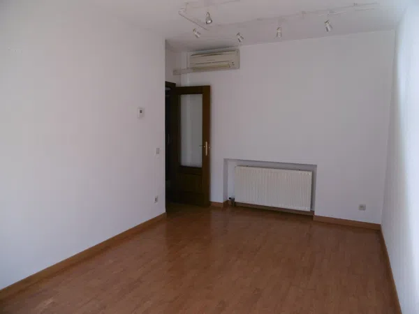 Piso en calle Perpetua Díaz, 20