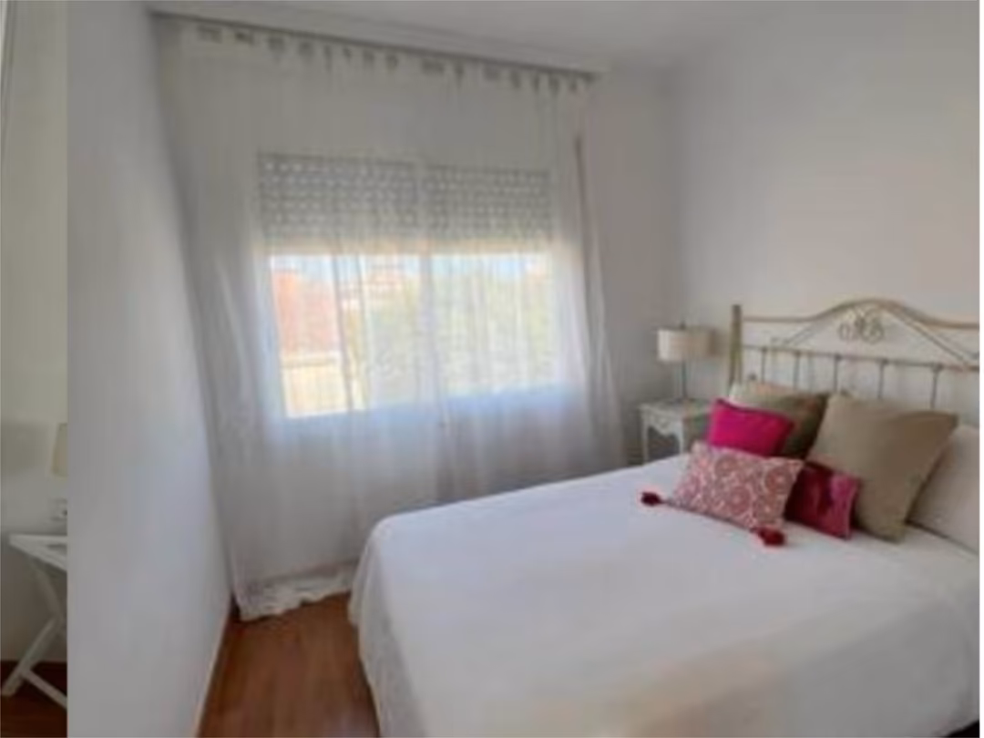 Piso en  Passeig de la Marina 105 - Foto 9