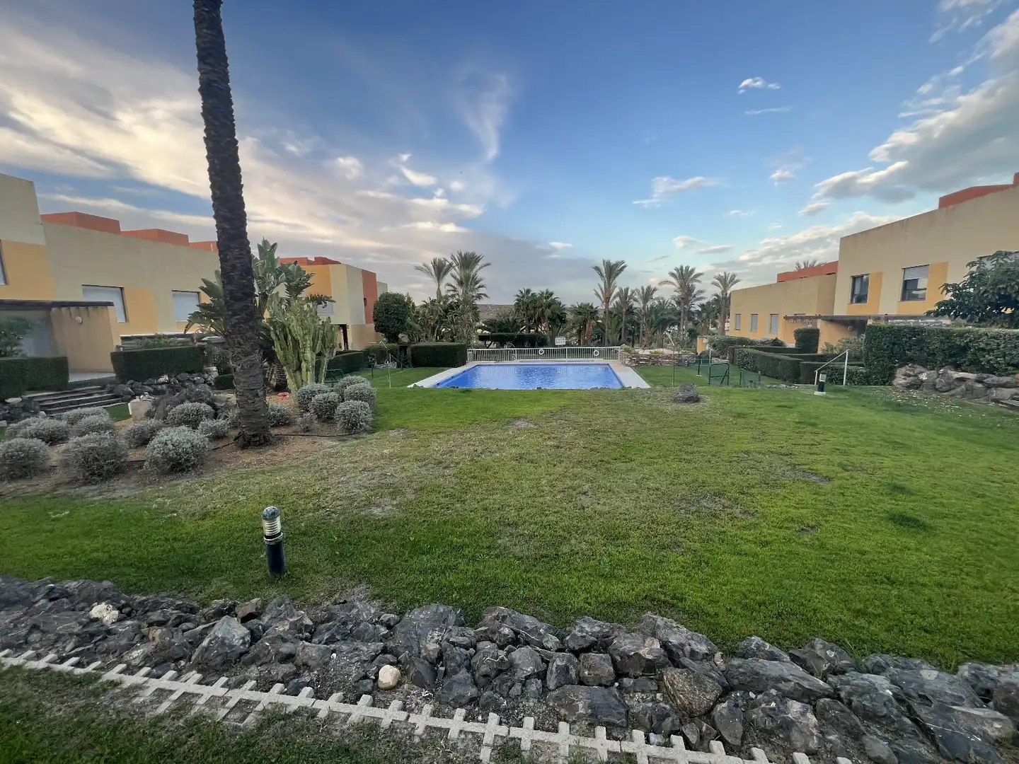 Casa adosada en  Avenida Valle del Sol 1 - Foto 4