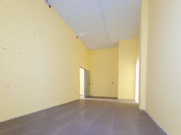Local comercial en Sabadell - Foto 5