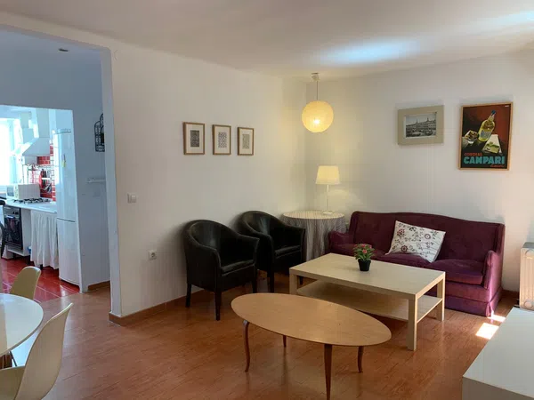 Piso en calle de Granada, 18