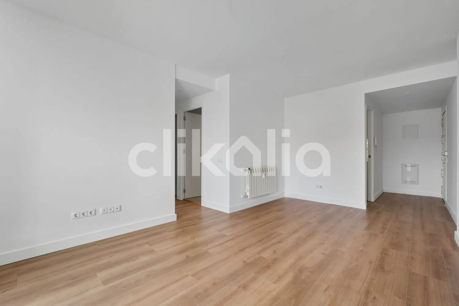 Piso en calle Miguel Ángel - Foto 4