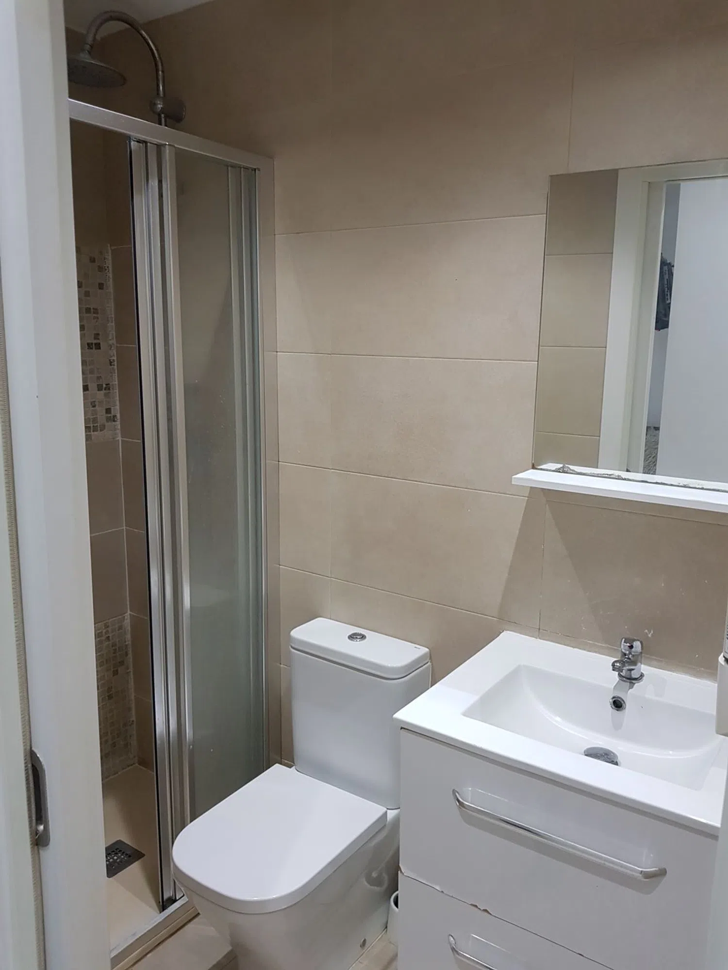 Piso en calle de Menorca, 21 , bajo e - Foto 6