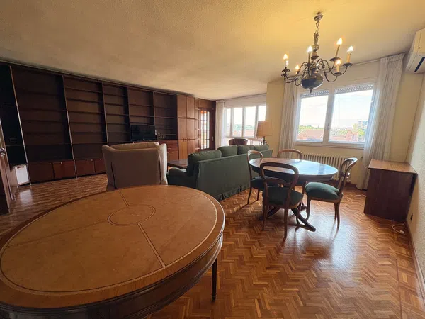 Piso en Barrio Ruiseñores - Foto 2