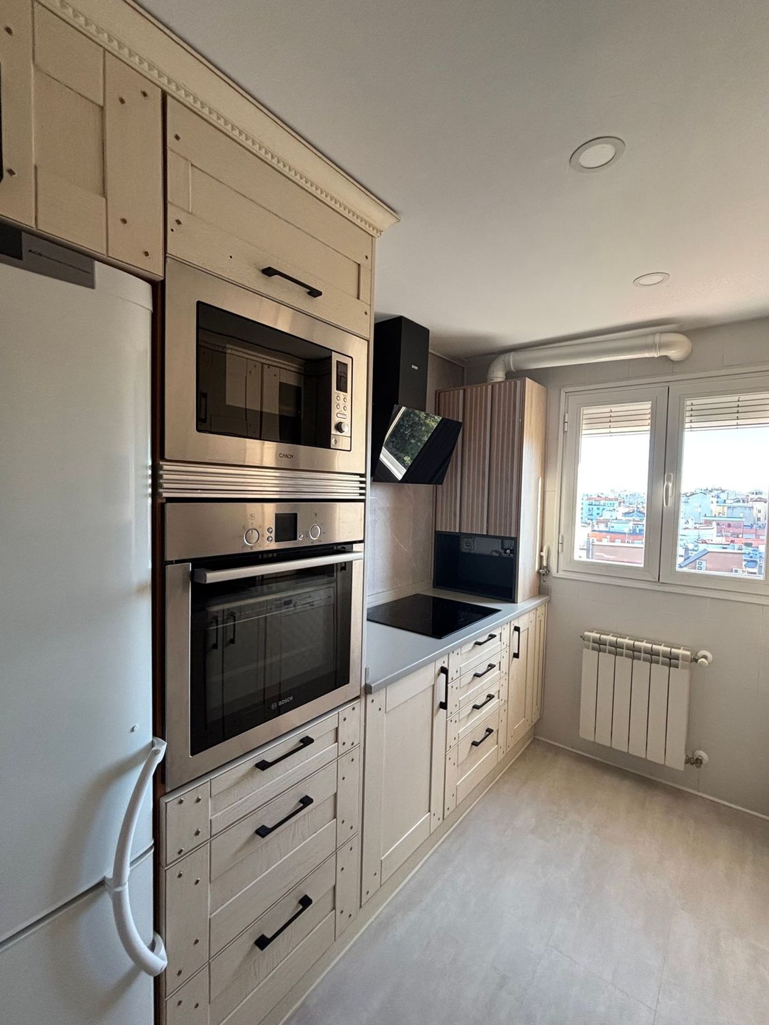 Piso en calle de la Reina Mercedes, 1 - Foto 3