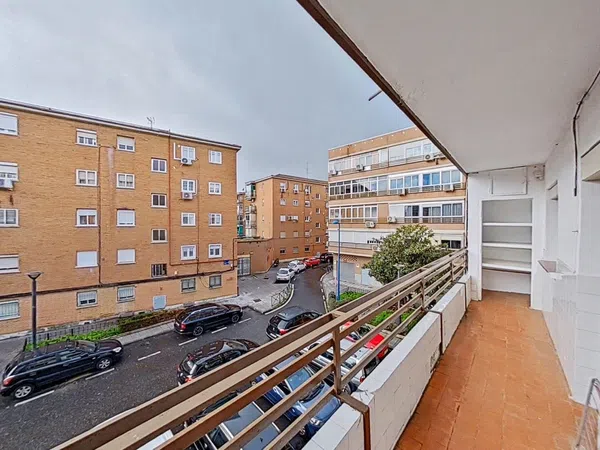 Piso en Barrio Batallas - Foto 2