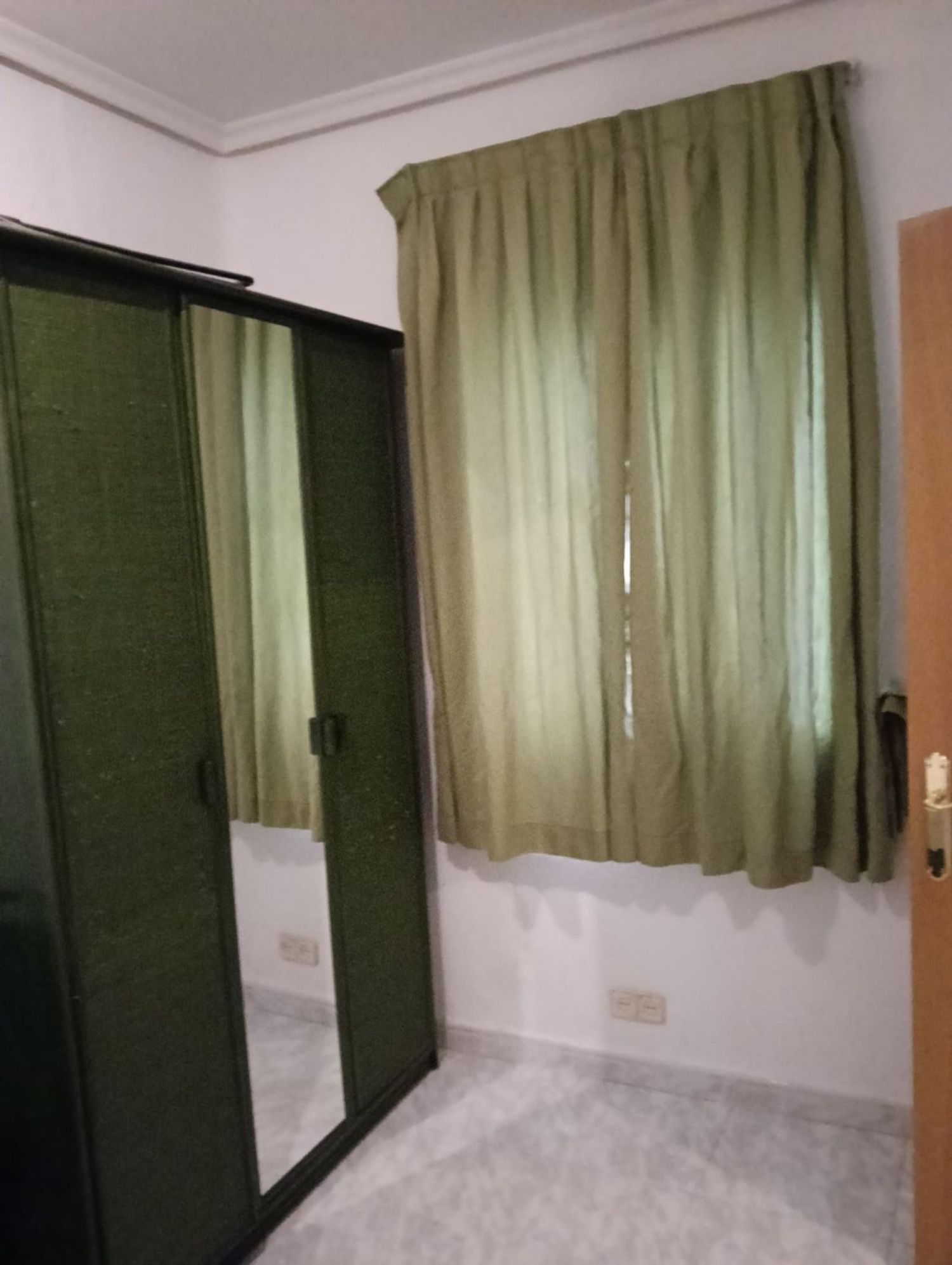 Piso en calle de Fernando el Católico, 28 - Foto 6