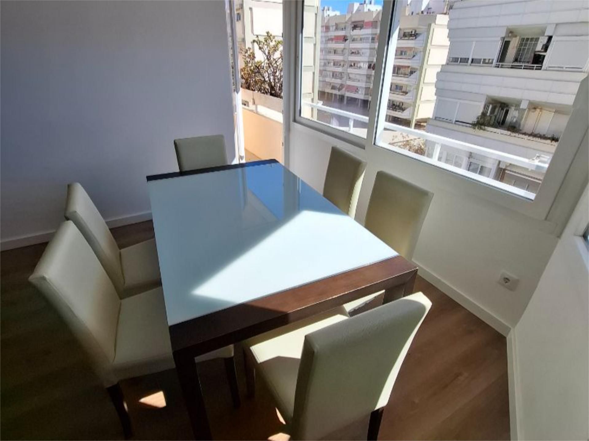 Piso en  Carrer del Pintor Vilar 4 - Foto 4