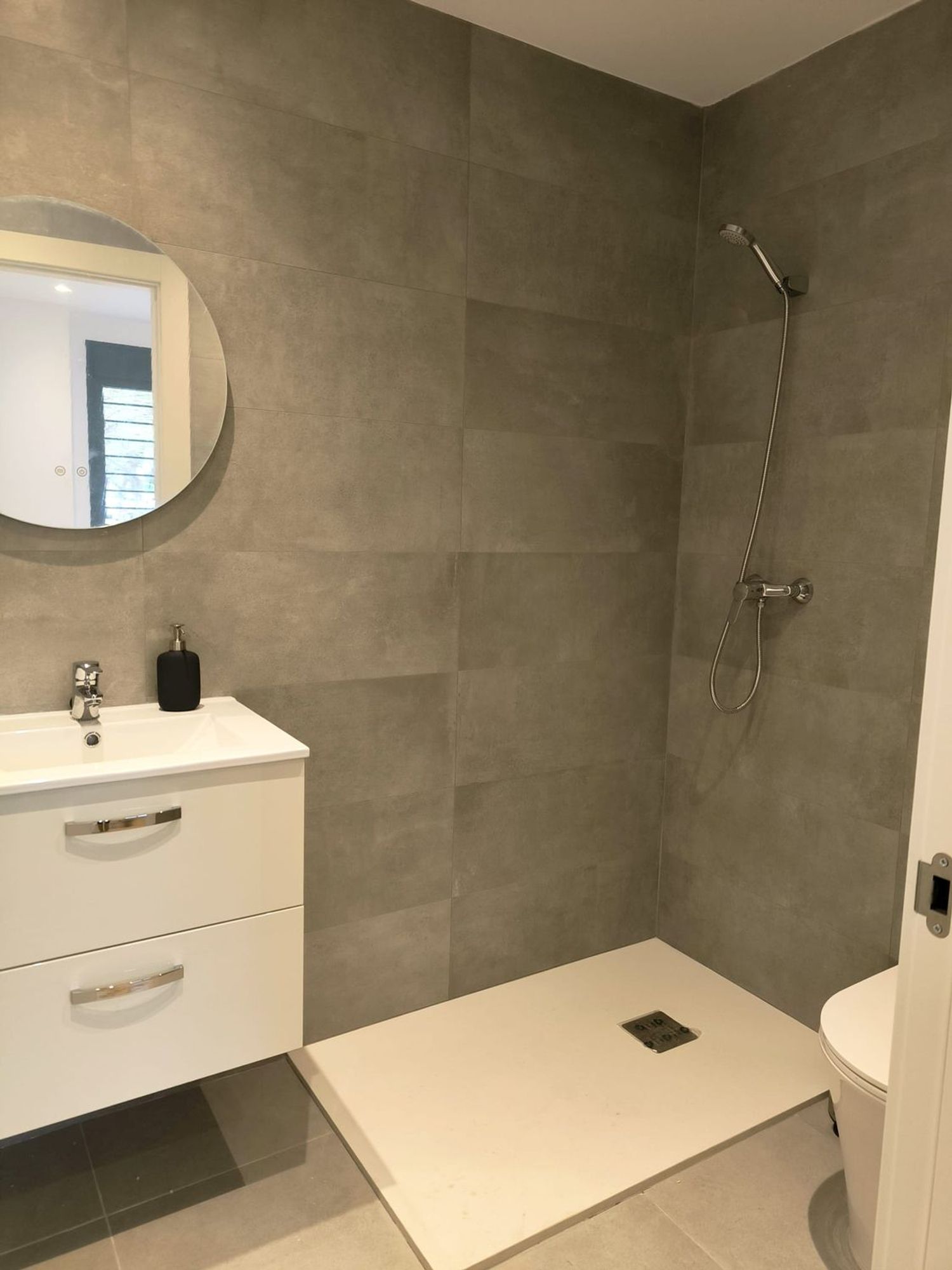 Piso en calle Iniestas, 12 bajo D - Foto 9