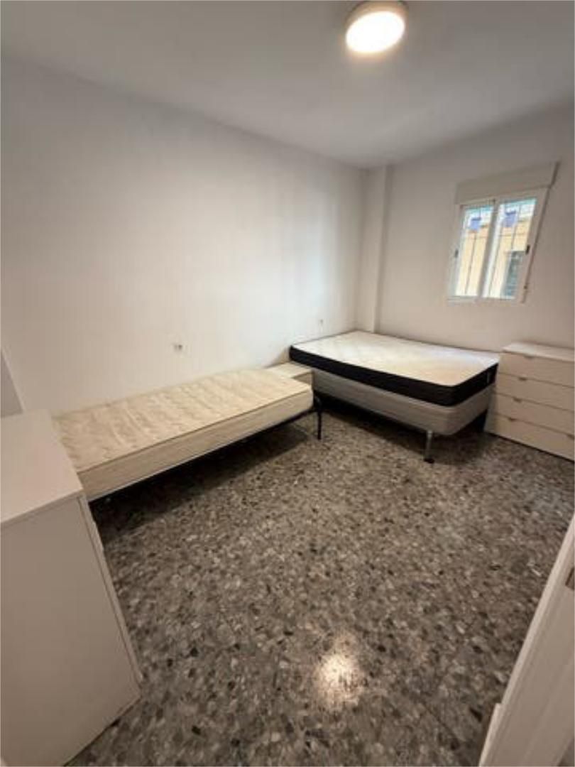 Piso en Su Eminencia - Foto 6