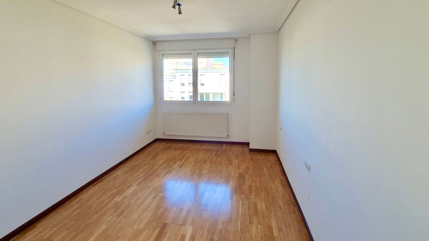 Chalet adosado en Calle Río Ugalde, 26, Lakua - Foto 21
