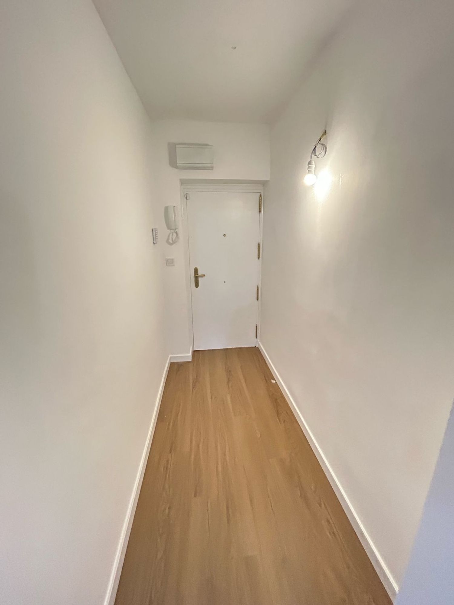 Piso en Reyes Católicos - Foto 3