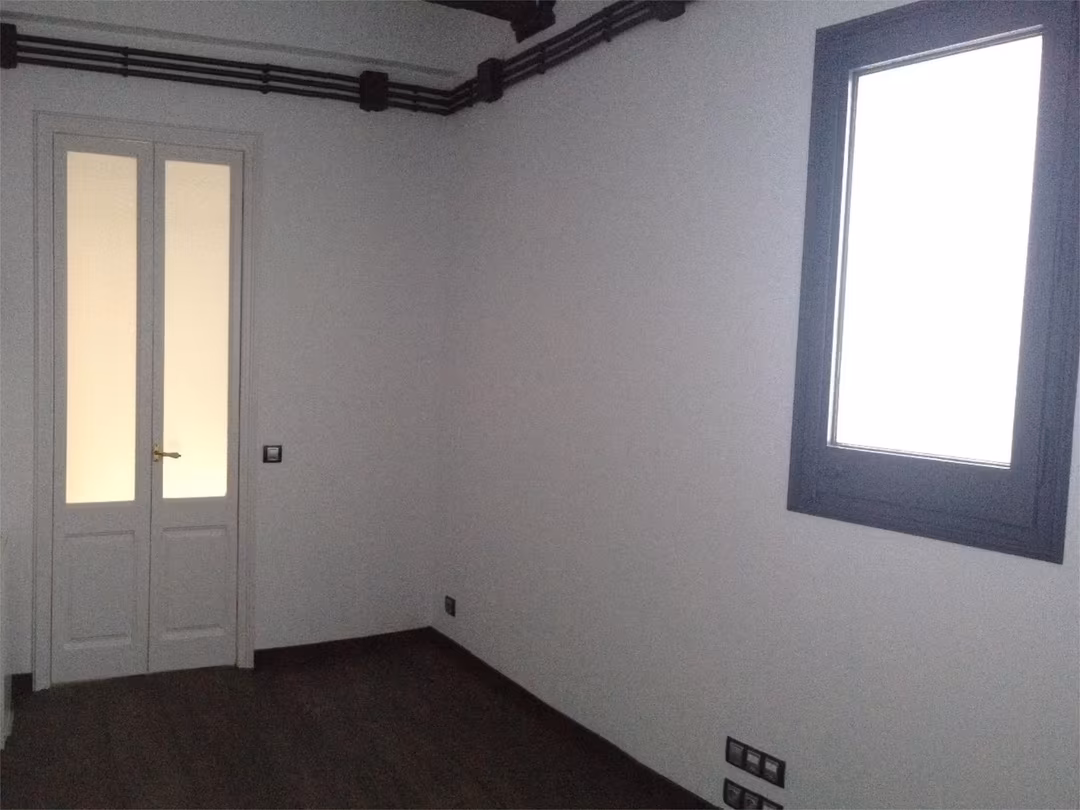 Piso en  Carrer de Vila i Vilà 53 - Foto 3