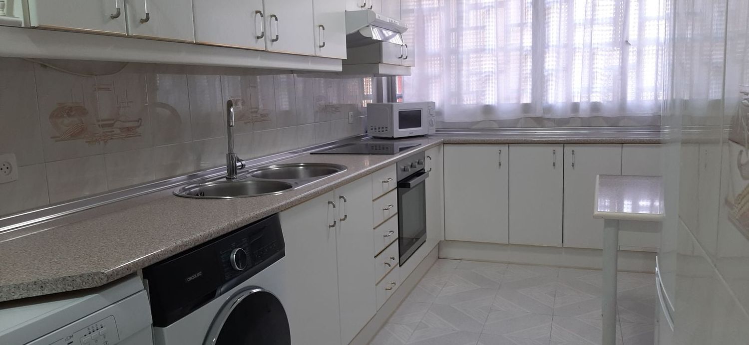 Piso en Barrio Pinar del Rey - Foto 14