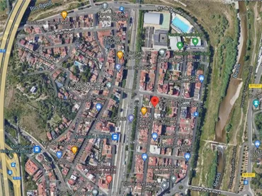 Local comercial en  Carrer del Clavell 3 - Foto 1