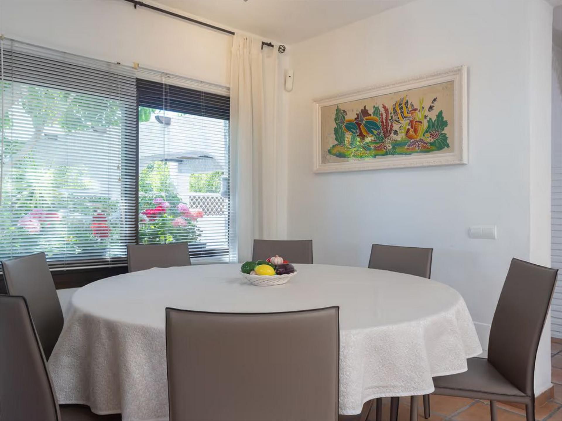 Chalet en  Avenida Carmen Sevilla 11 - Foto 8