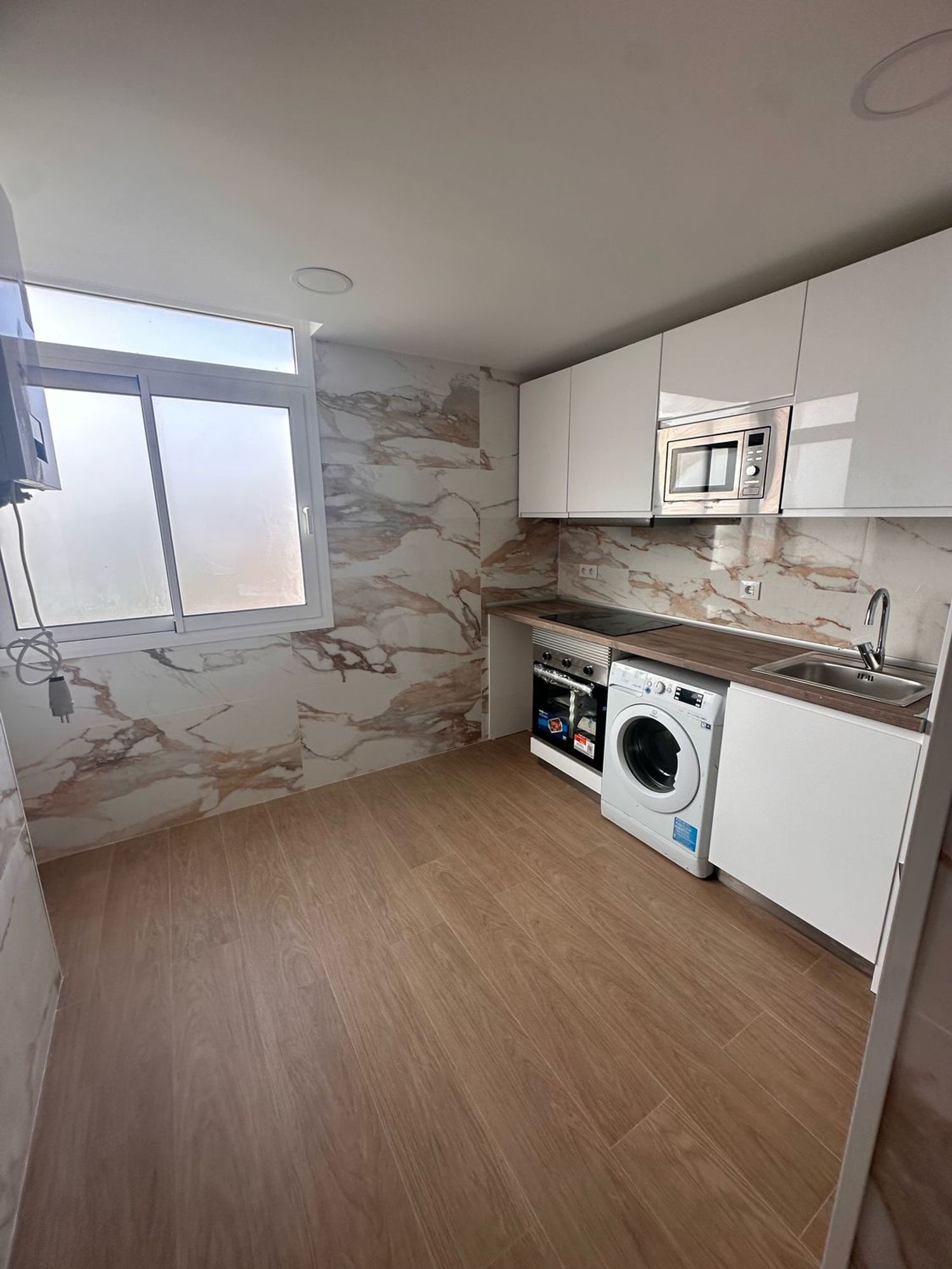 Piso en via Lusitana, 118 - Foto 1