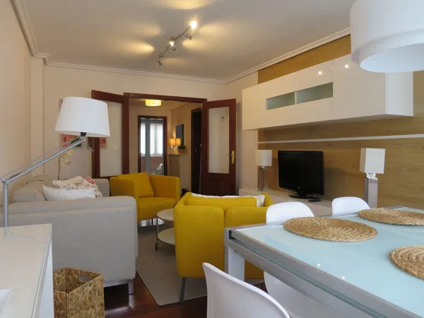 Piso en avenida de los Castros, 53